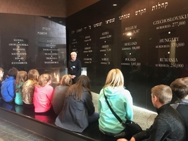 7th Grade visits Holocaust Memorial
